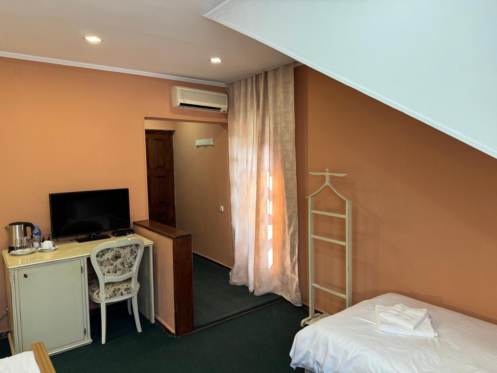 Madera Hotel Tbilisi Luaran gambar